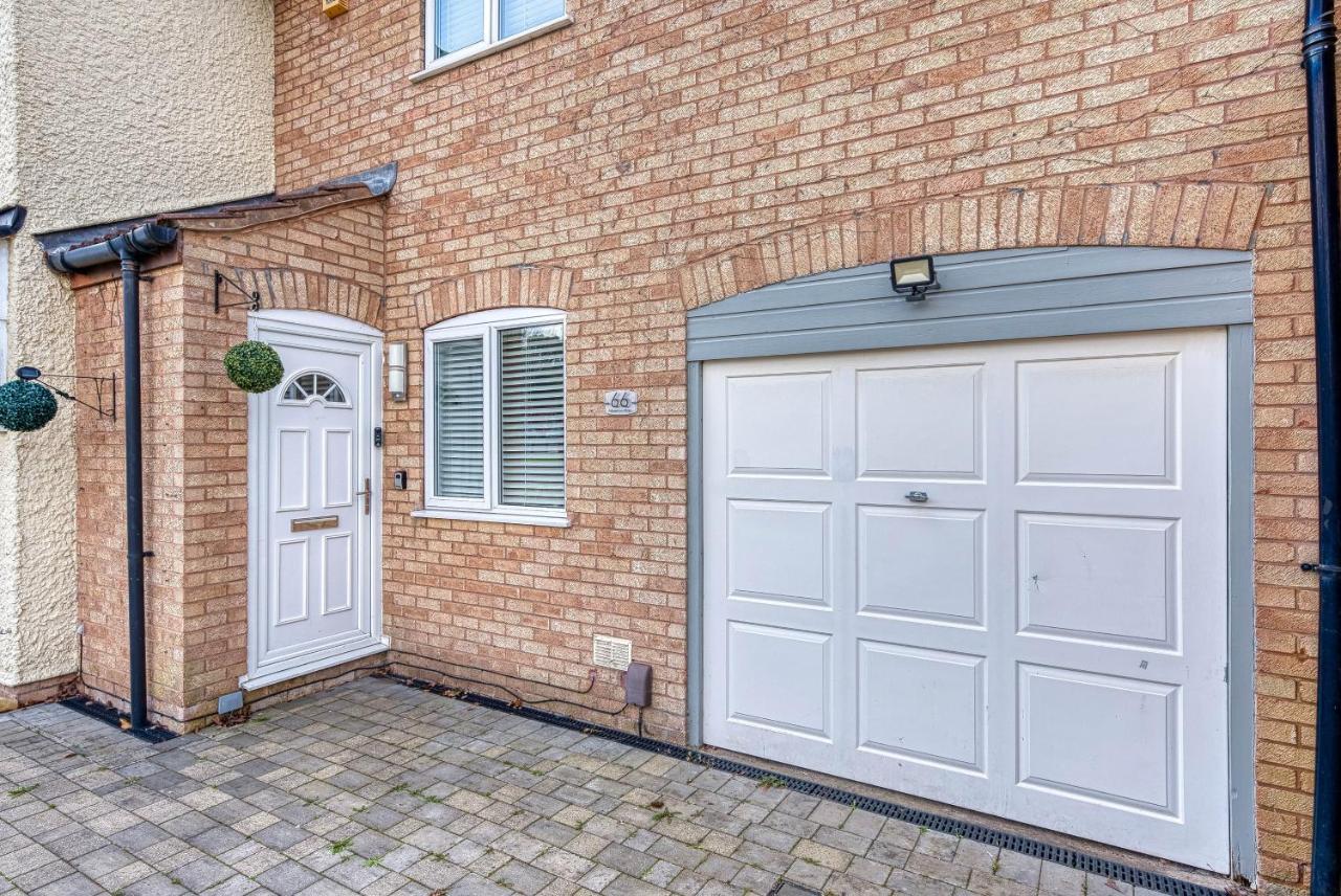 Capri 13 Sa - Contemporary 2 Bedroom House In Loughborough With Free Parking, Close To Loughborough University & M1 Motorway Zewnętrze zdjęcie