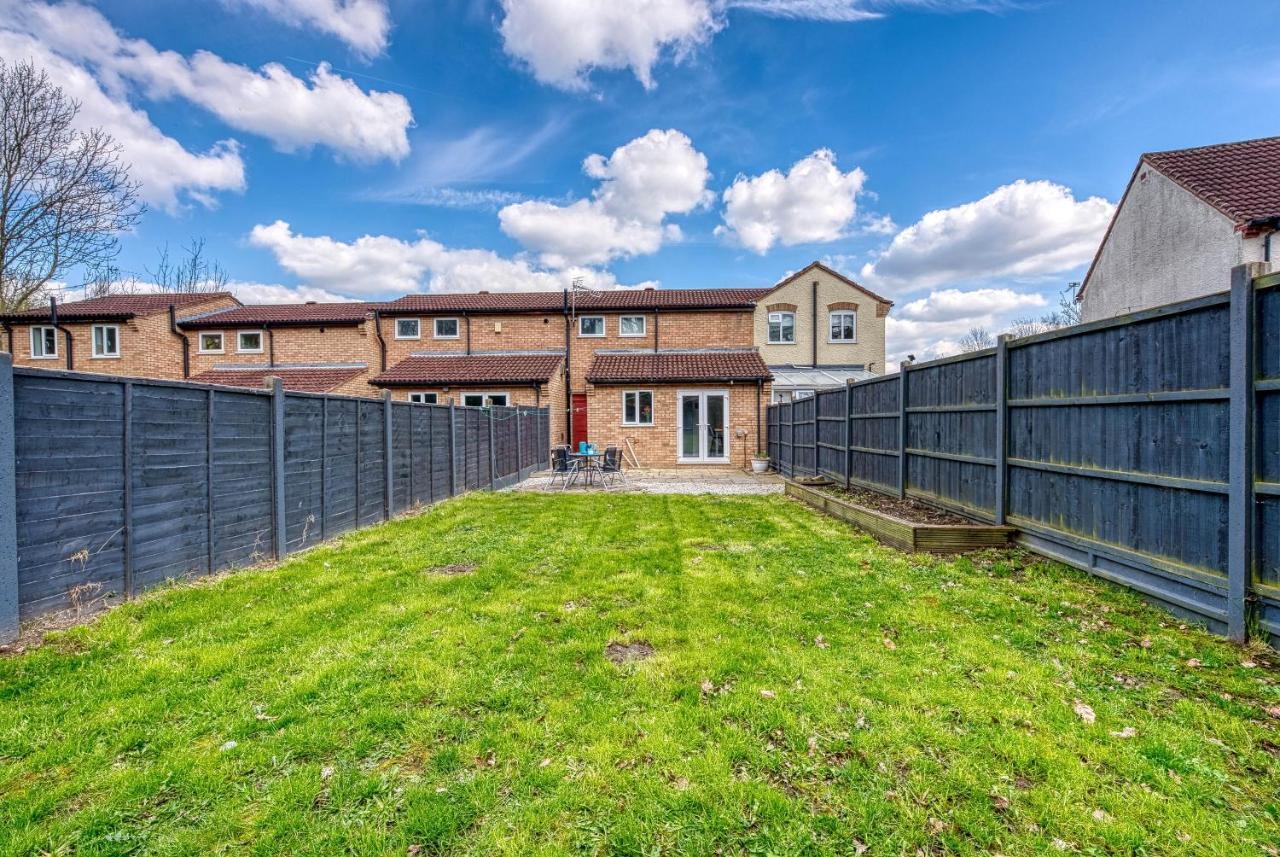 Capri 13 Sa - Contemporary 2 Bedroom House In Loughborough With Free Parking, Close To Loughborough University & M1 Motorway Zewnętrze zdjęcie