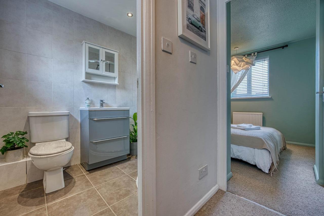 Capri 13 Sa - Contemporary 2 Bedroom House In Loughborough With Free Parking, Close To Loughborough University & M1 Motorway Zewnętrze zdjęcie